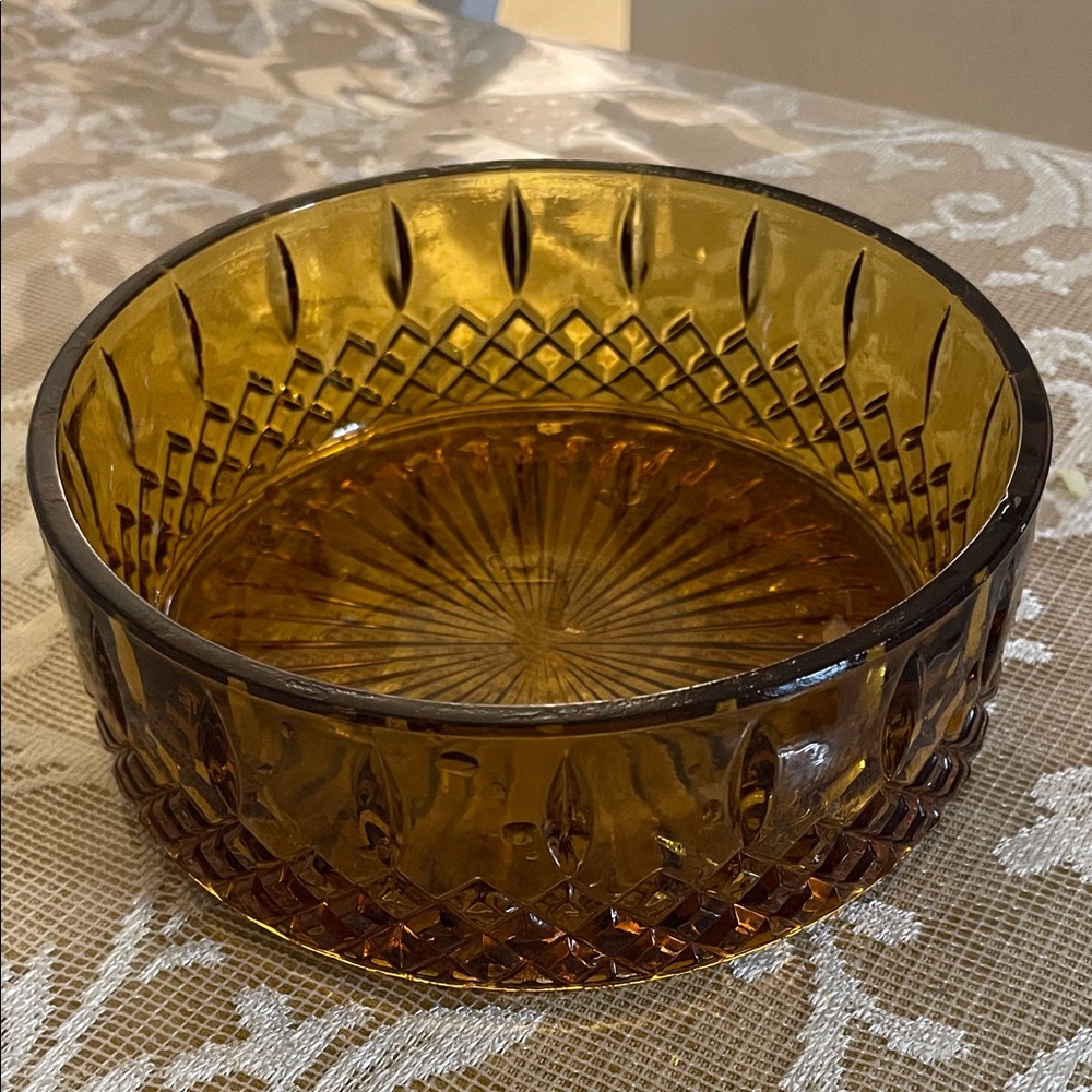 Amber Glass Bowl Vintage Candy Dish - Picture 1 of 4